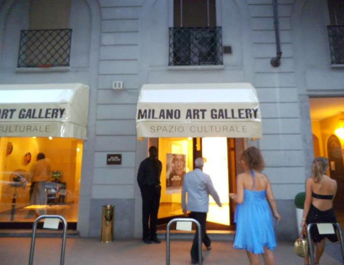 Entrata alla Milano Art Gallery